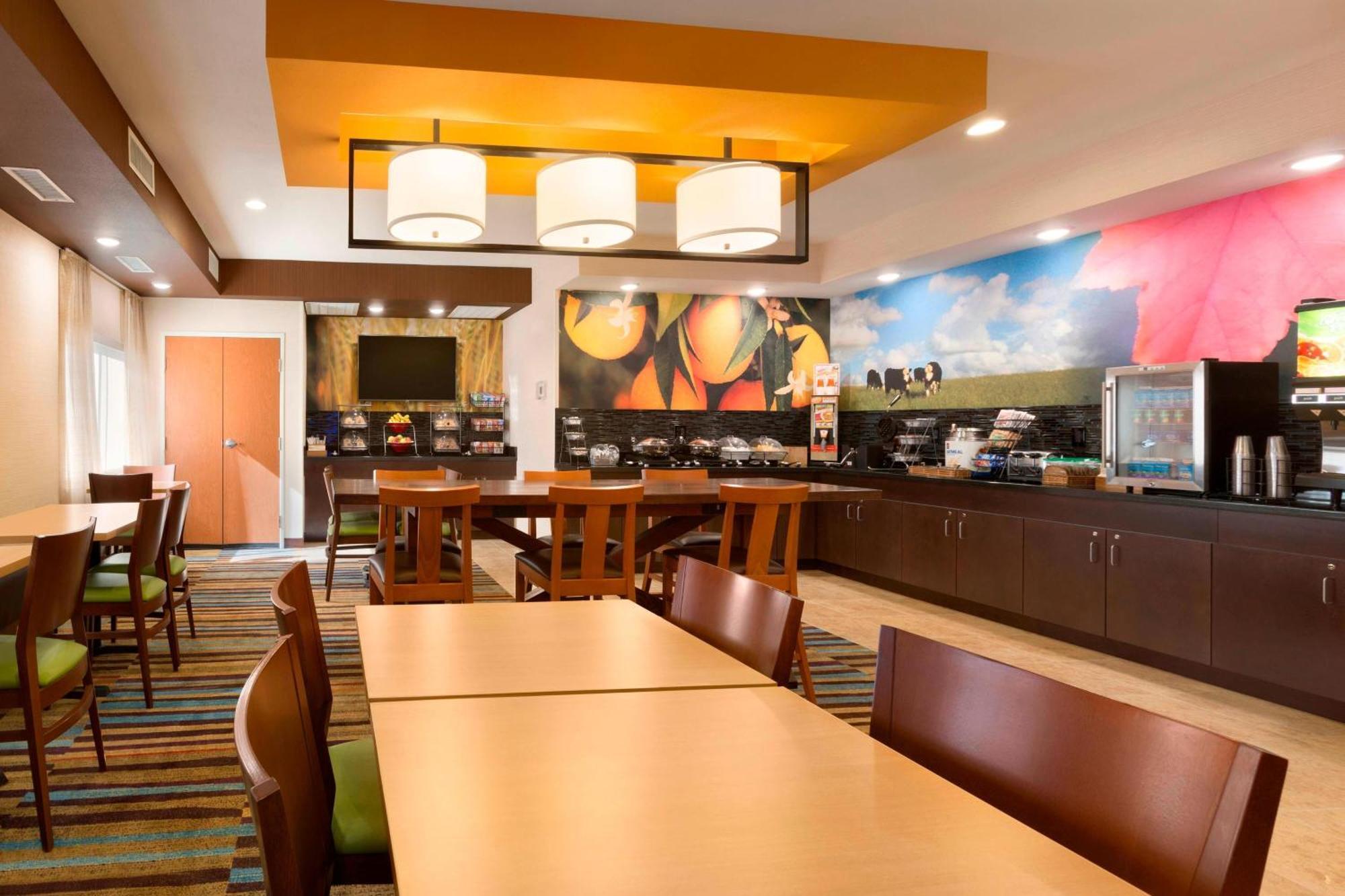 Fairfield Inn & Suites Midland Eksteriør bilde